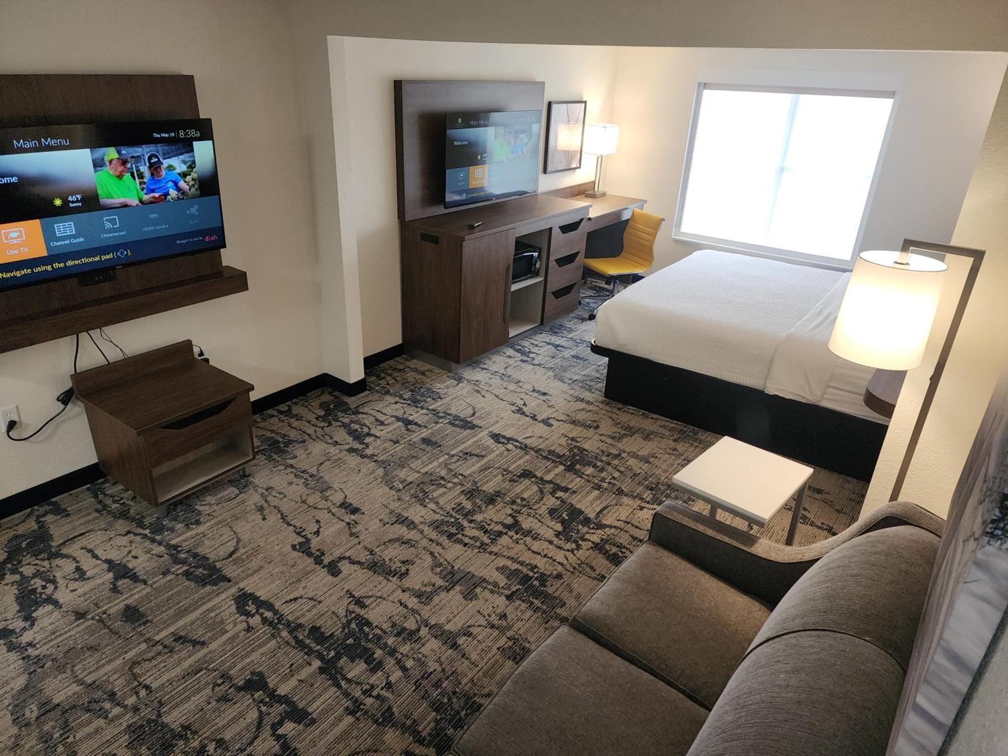 Hotel La Quinta By Wyndham Milwaukee Sw New Berlin Exterior foto